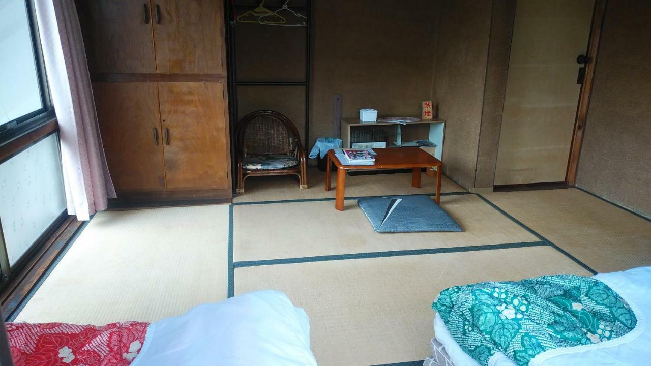 Walking Pilgrimage Hotel Tokiwa Ryokan Ózu Kültér fotó