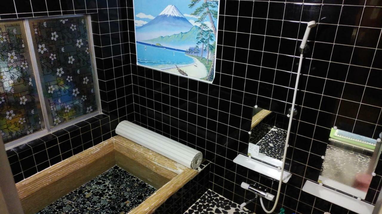 Walking Pilgrimage Hotel Tokiwa Ryokan Ózu Kültér fotó