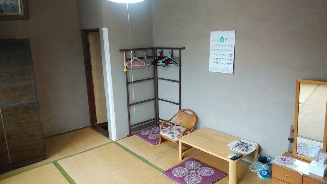 Walking Pilgrimage Hotel Tokiwa Ryokan Ózu Kültér fotó