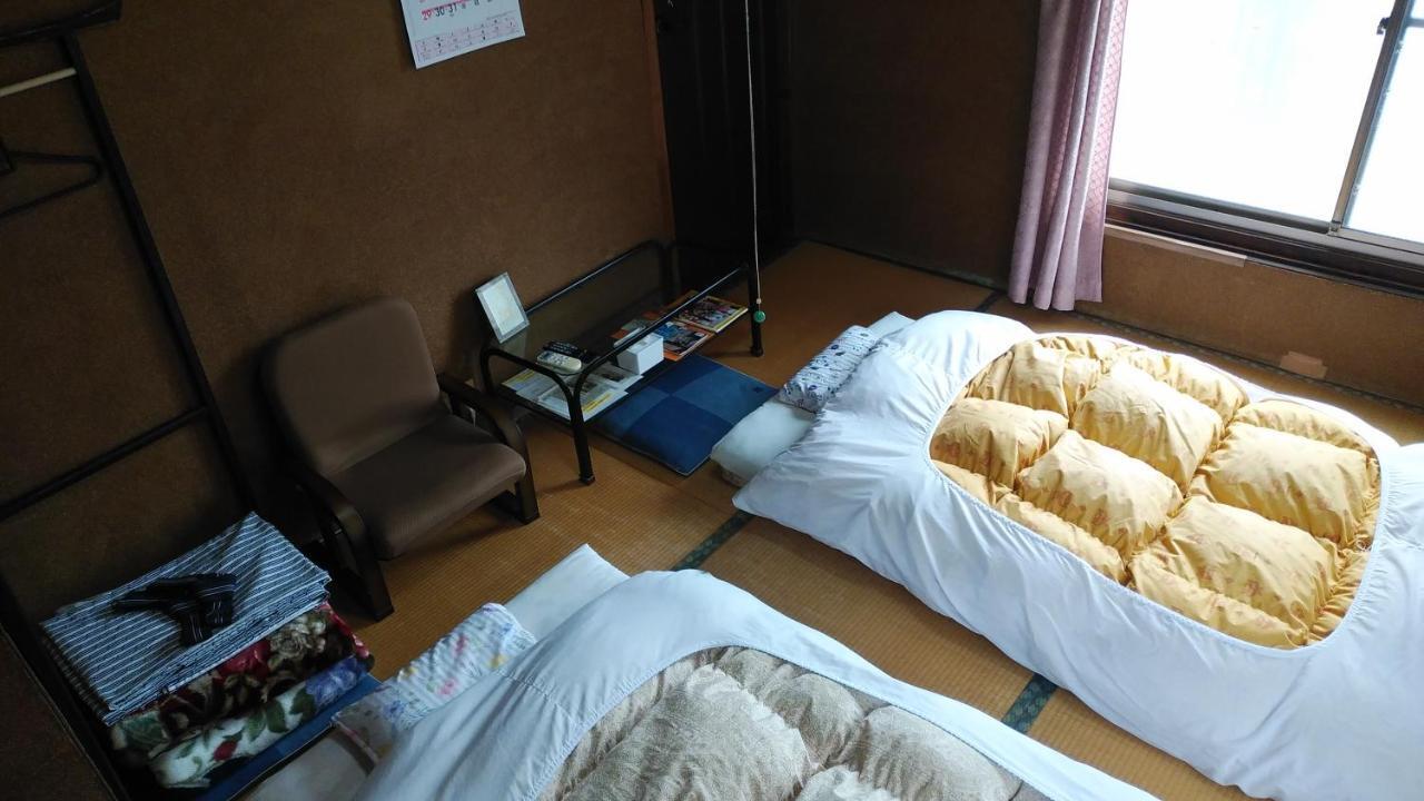 Walking Pilgrimage Hotel Tokiwa Ryokan Ózu Kültér fotó