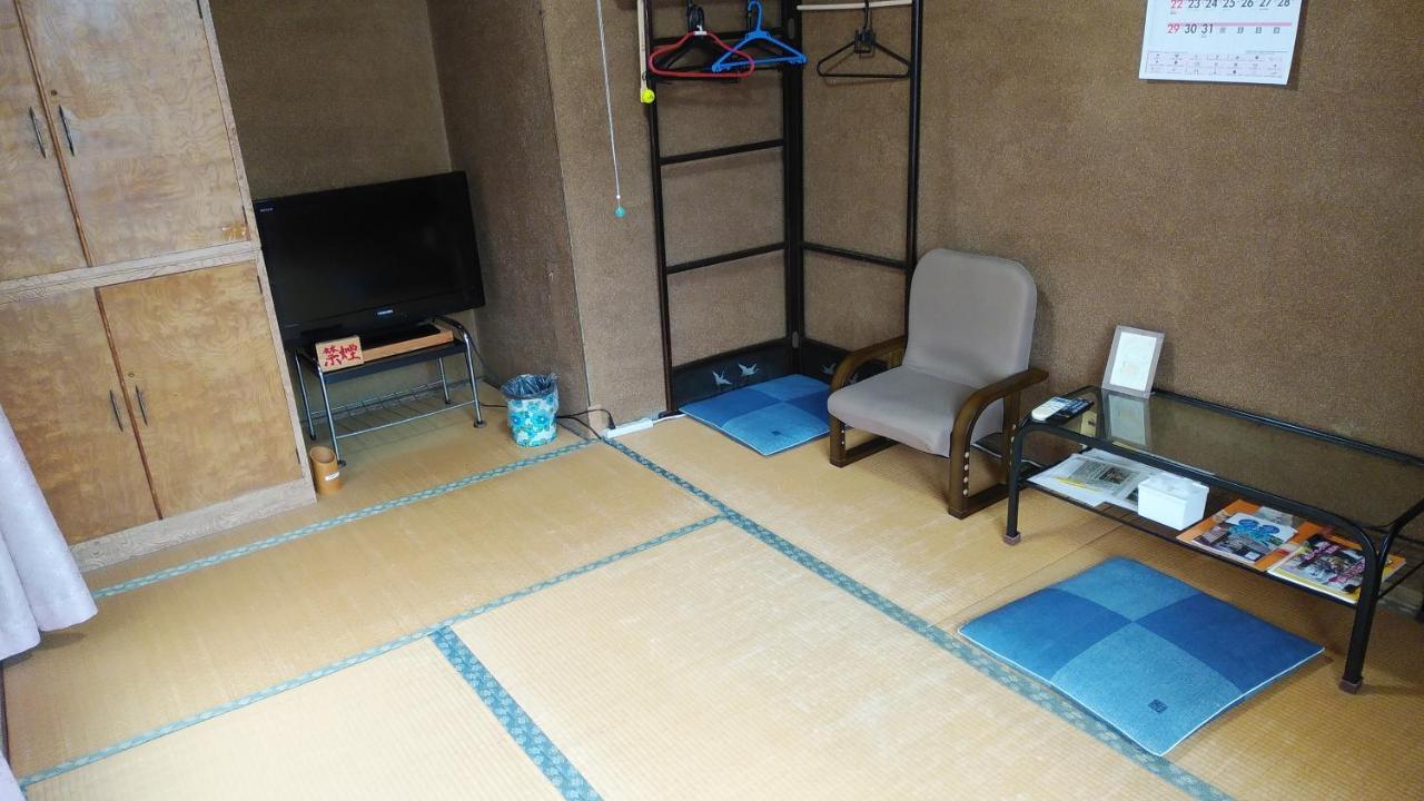 Walking Pilgrimage Hotel Tokiwa Ryokan Ózu Kültér fotó
